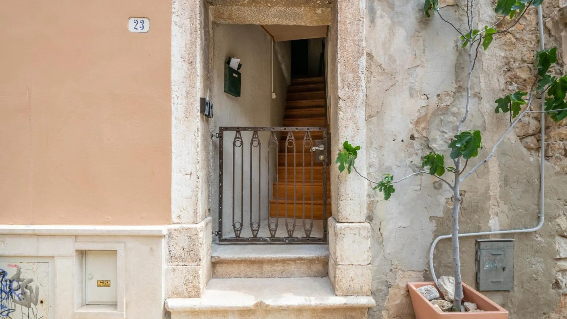 The Svalba Sea View Apartment Rovinj