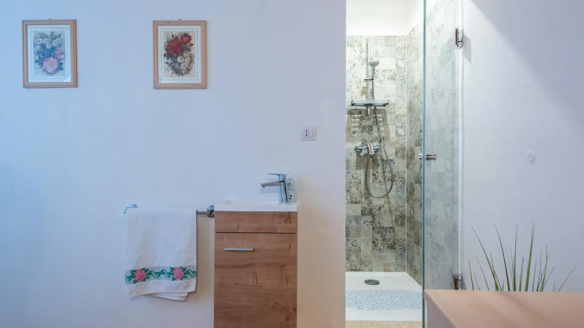 The Svalba Sea View Apartment Rovinj